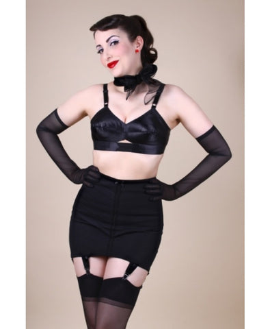 https://www.foxandrose.com/cdn/shop/products/Joannas_Wardrobe_Priscilla_Girdle-1l_480x480.jpg?v=1530893770